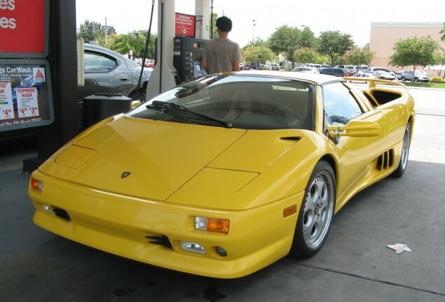 Lamborghini Diablo VT Roadster