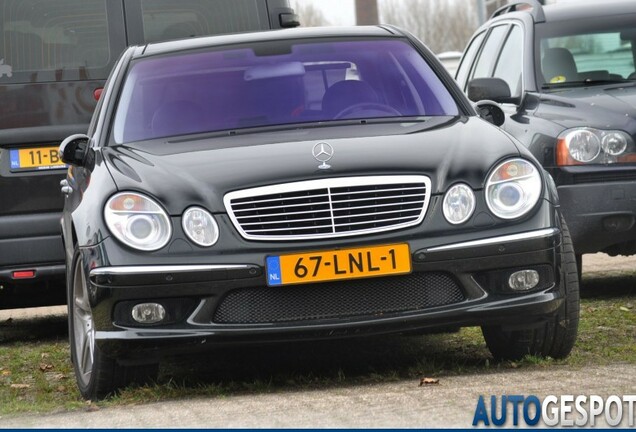 Mercedes-Benz E 55 AMG