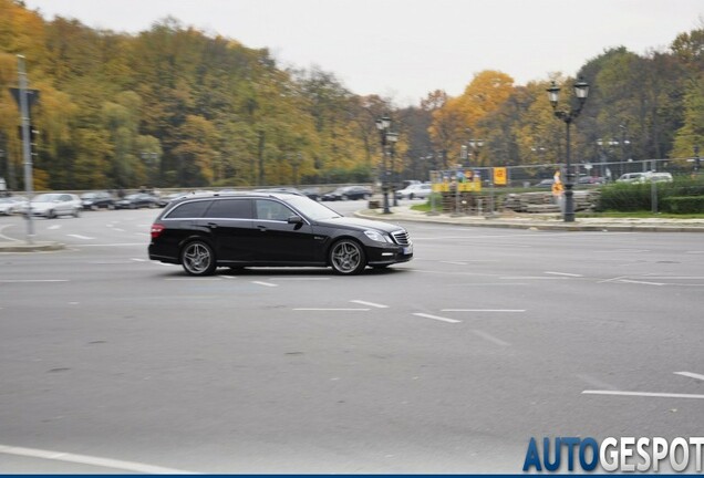 Mercedes-Benz E 63 AMG S212