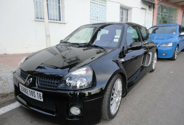 Renault Clio V6 Phase II