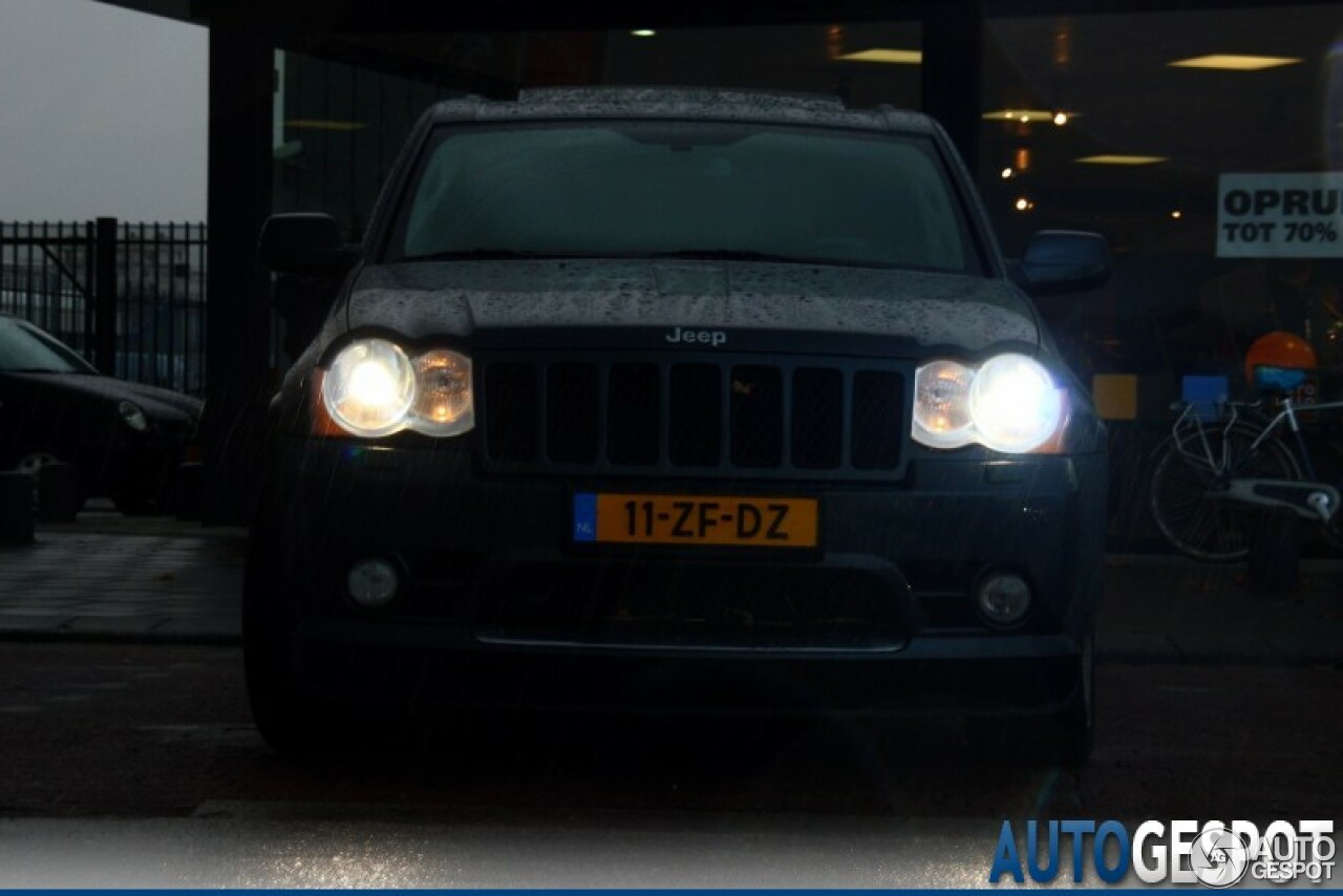 Jeep Grand Cherokee SRT-8 2005