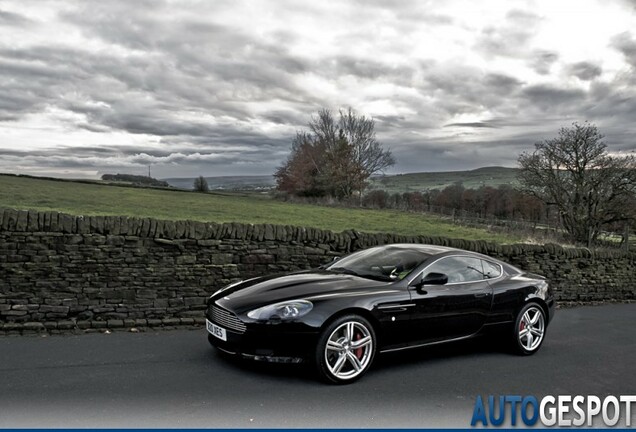 Aston Martin DB9