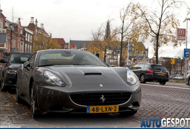 Ferrari California