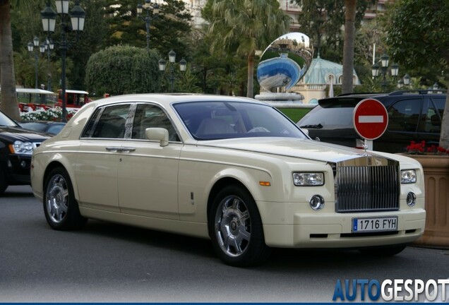 Rolls-Royce Phantom