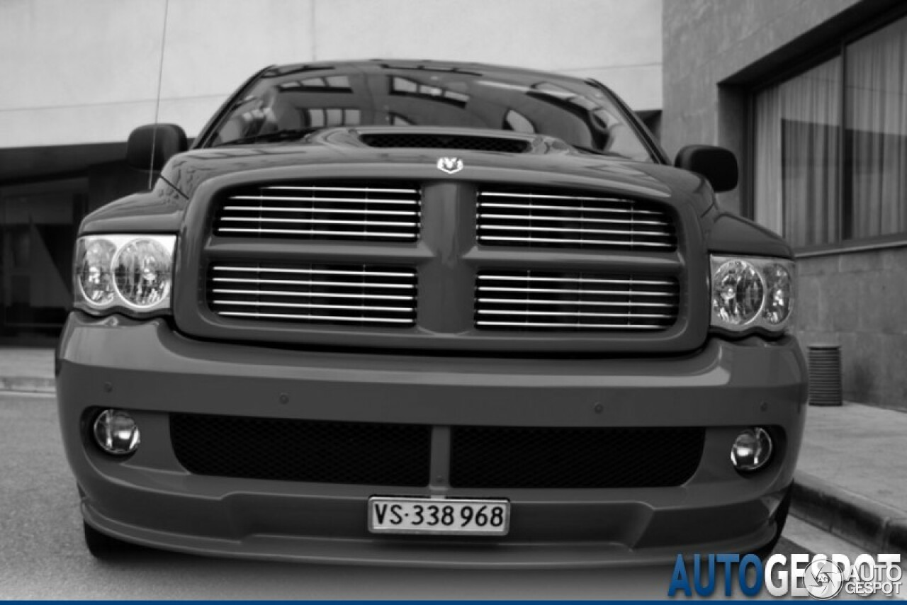 Dodge RAM SRT-10 Quad-Cab