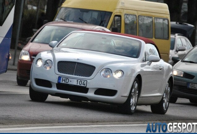 Bentley Continental GTC