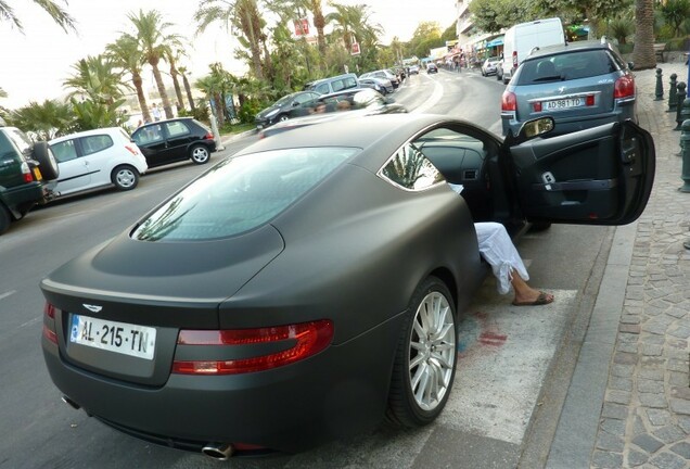 Aston Martin DB9