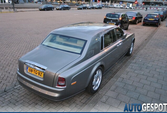 Rolls-Royce Phantom EWB