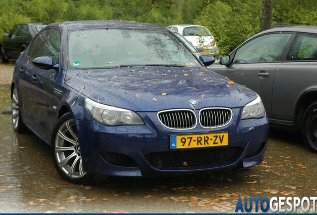 BMW M5 E60 2005