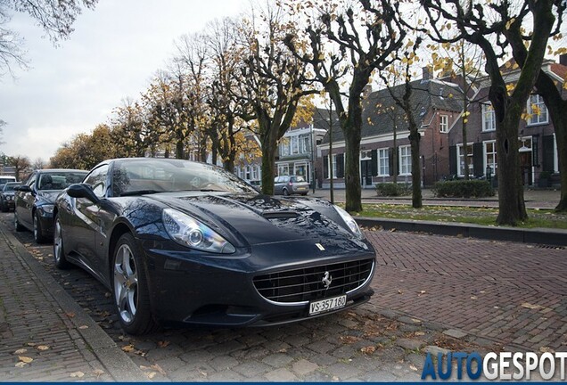 Ferrari California