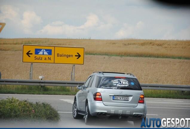 Mercedes-Benz ML 63 AMG W164