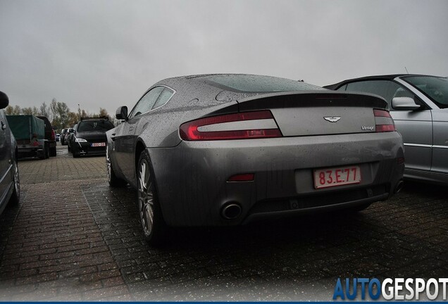 Aston Martin V8 Vantage