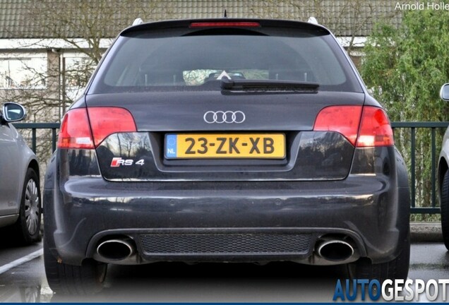 Audi RS4 Avant B7