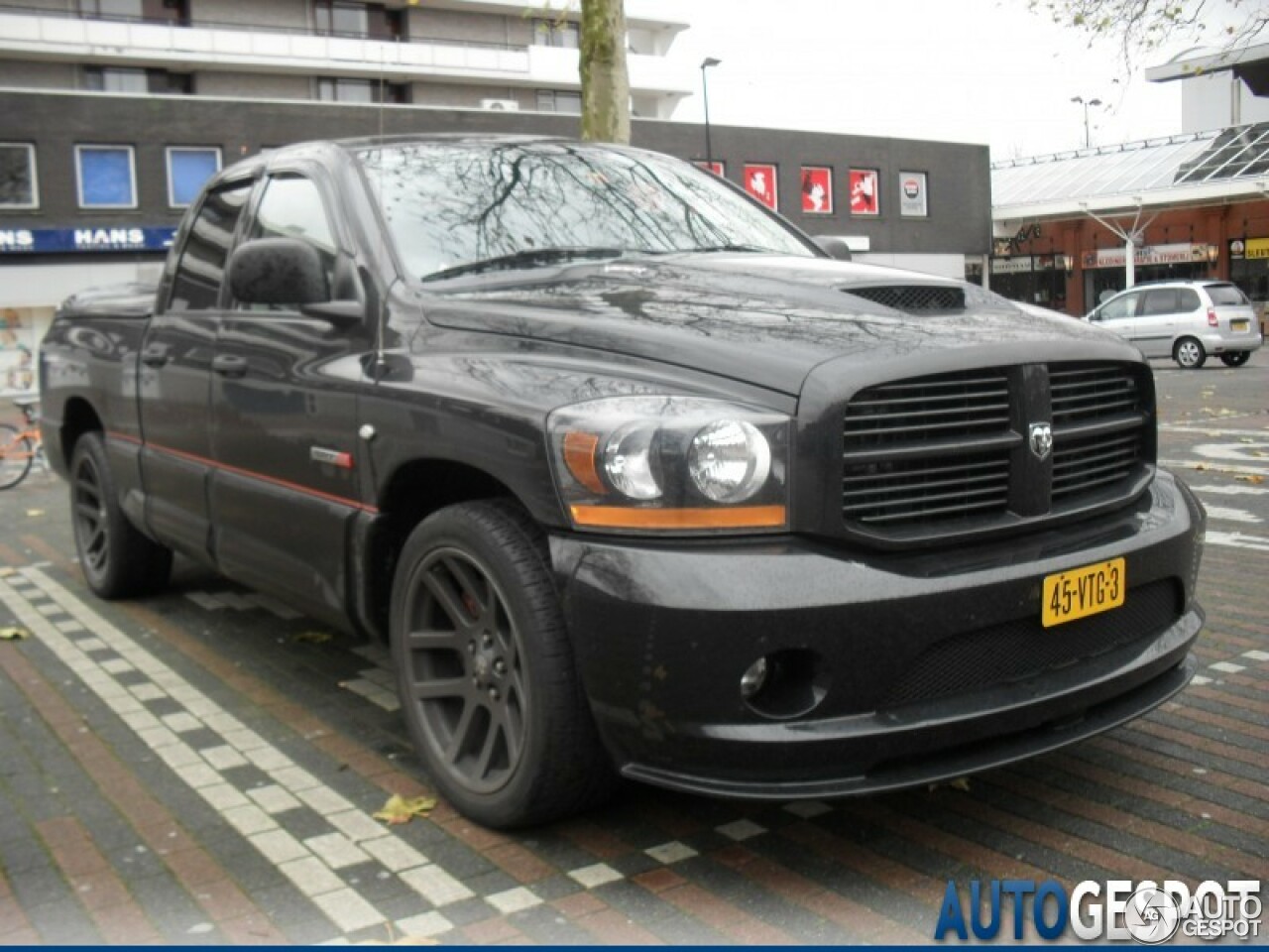 Dodge RAM SRT-10 Quad-Cab Night Runner