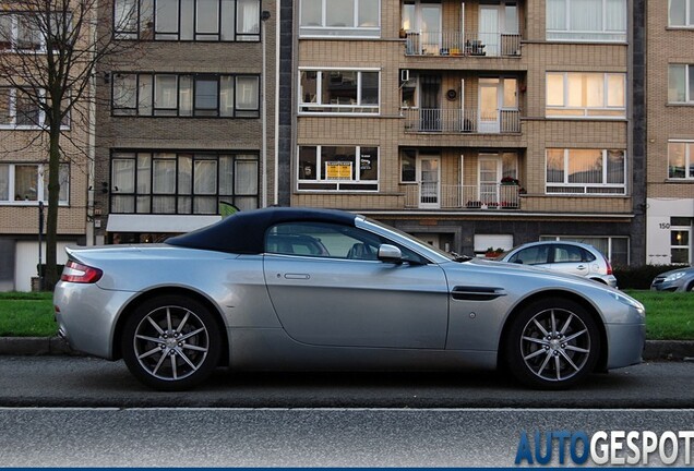 Aston Martin V8 Vantage Roadster