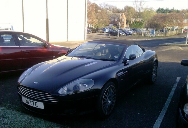 Aston Martin DB9 Volante