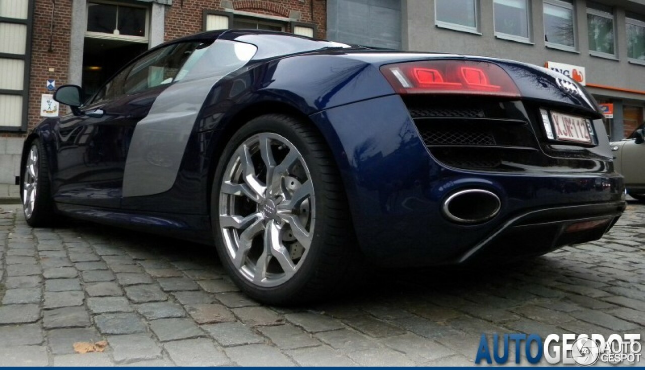 Audi R8 V10