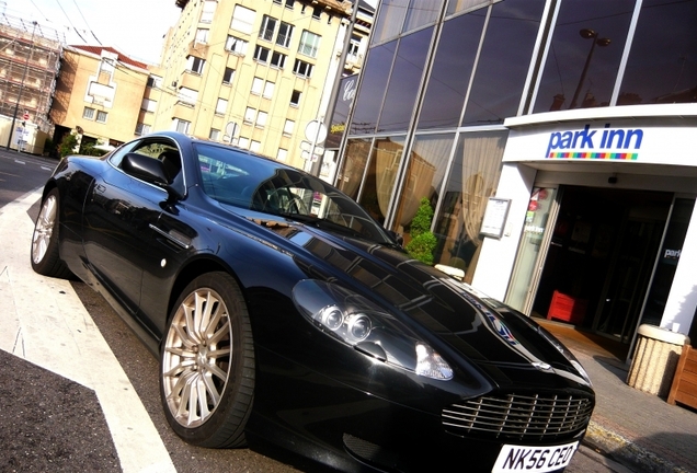 Aston Martin DB9