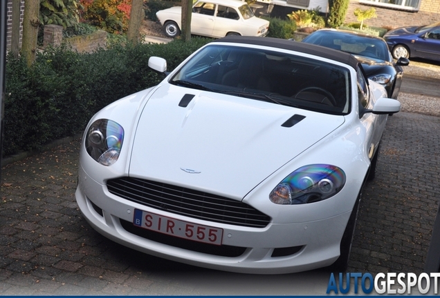 Aston Martin DB9 Volante