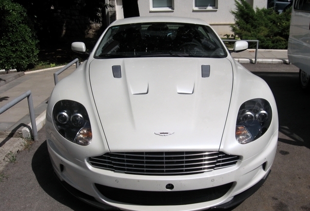 Aston Martin DBS