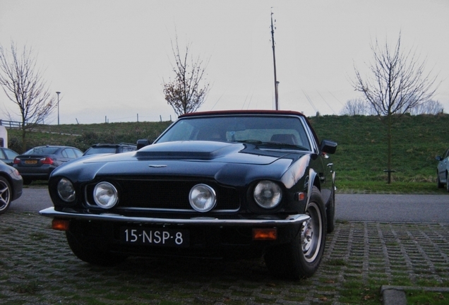 Aston Martin V8 Volante 1978-1990