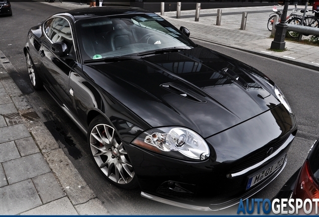 Jaguar XKR-S