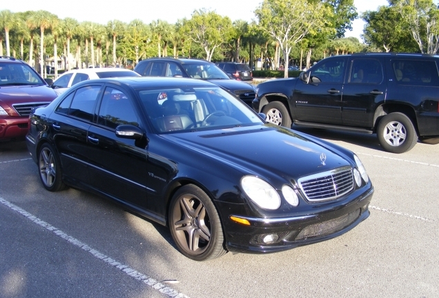 Mercedes-Benz E 55 AMG