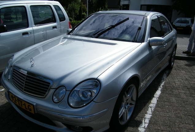 Mercedes-Benz E 55 AMG