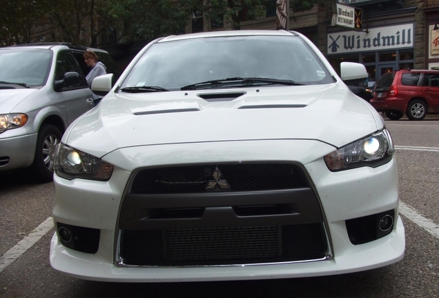 Mitsubishi Lancer Evolution X MR