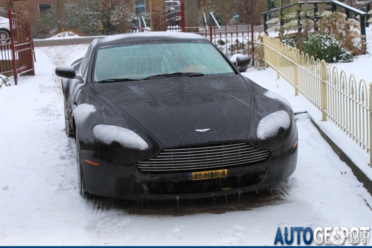 Aston Martin V8 Vantage