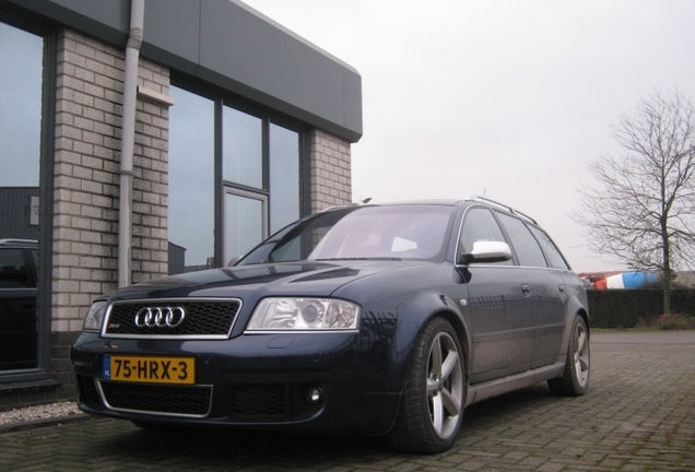 Audi RS6 Avant C5