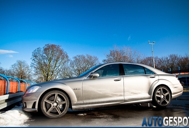 Mercedes-Benz S 63 AMG W221