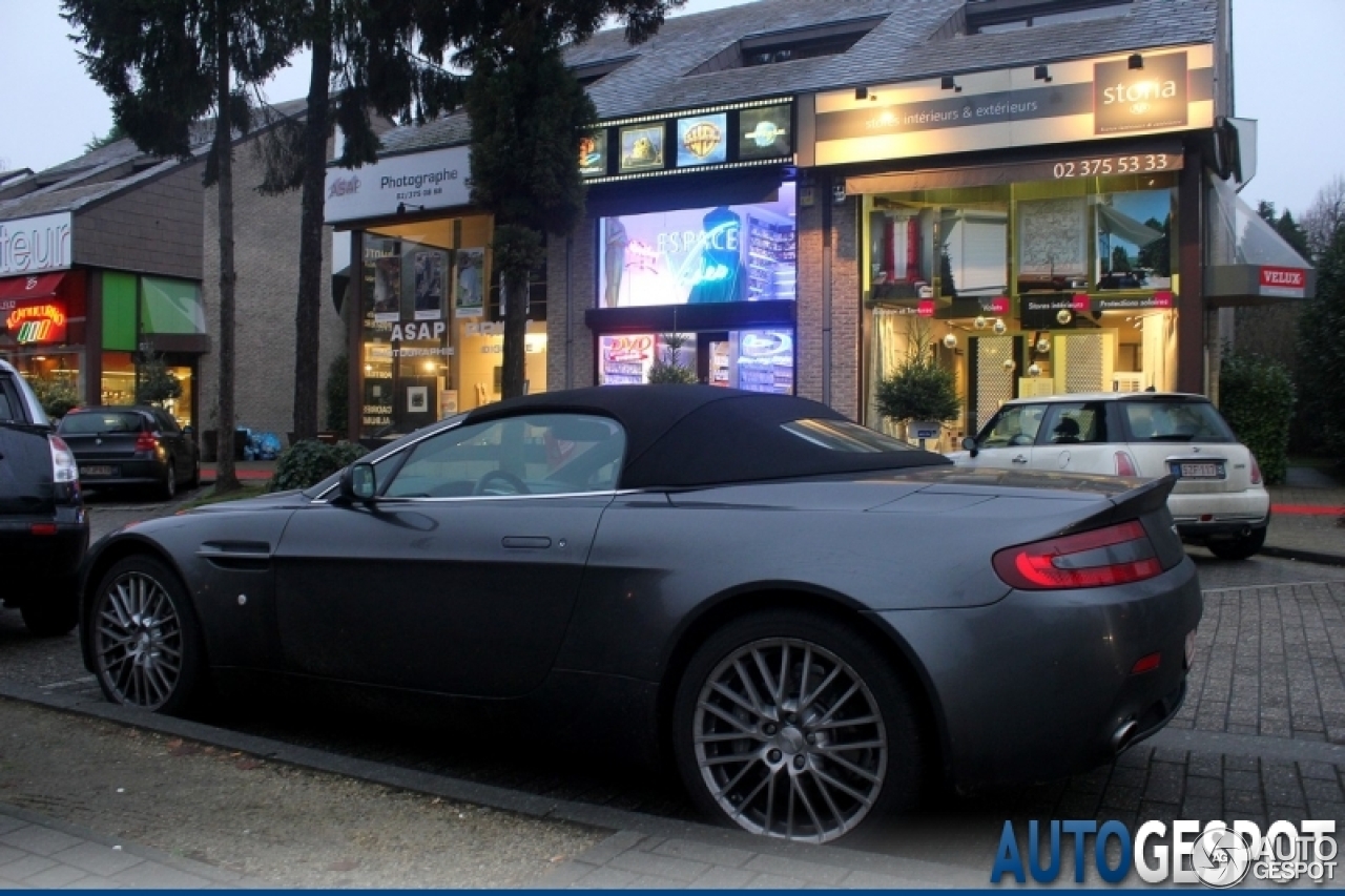 Aston Martin V8 Vantage Roadster