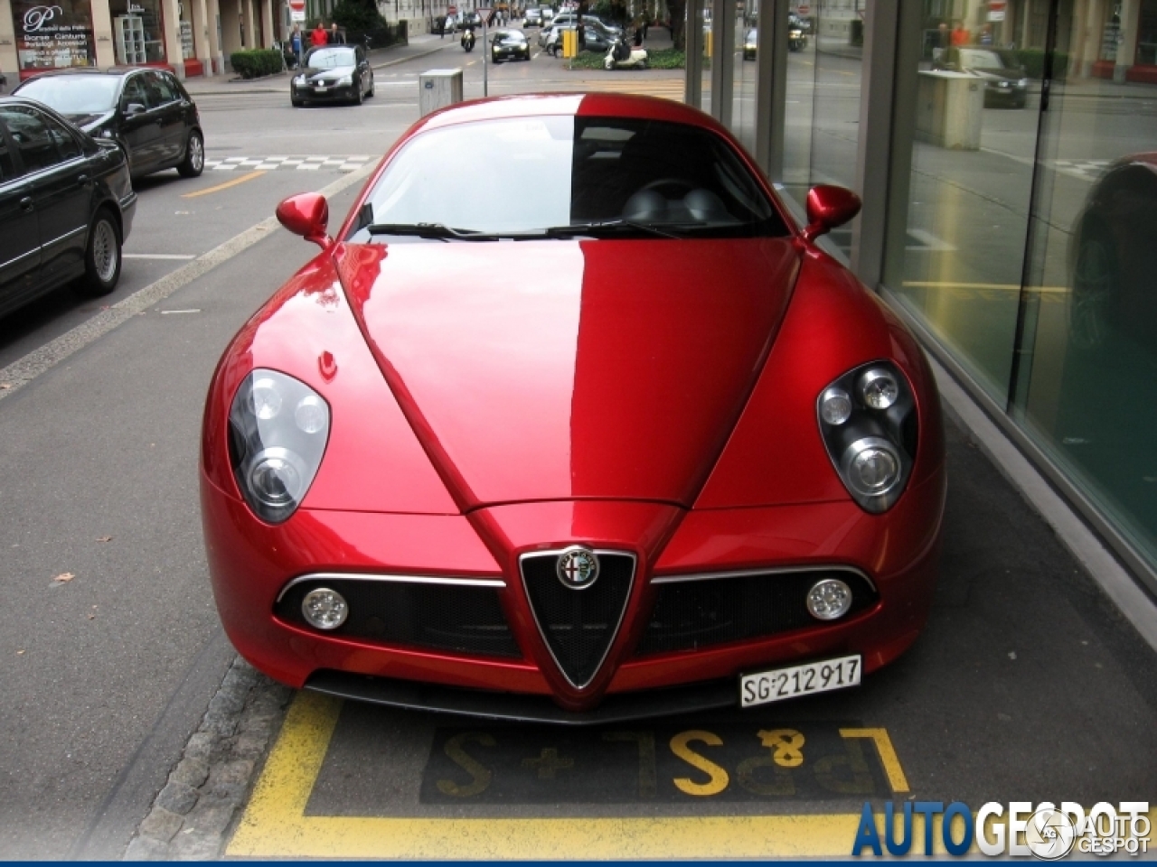 Alfa Romeo 8C Competizione