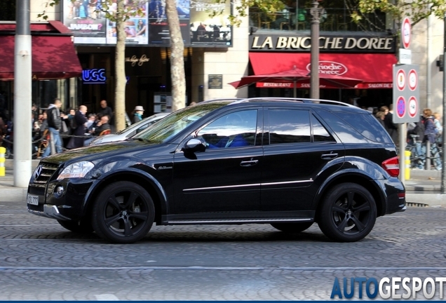 Mercedes-Benz ML 63 AMG W164 2009