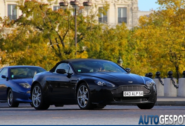 Aston Martin V8 Vantage Roadster