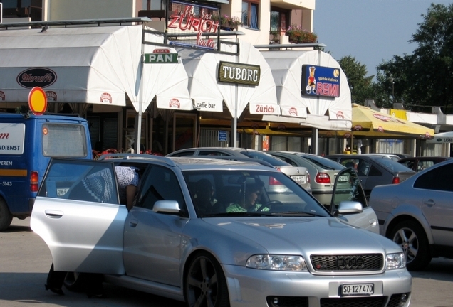 Audi RS4 Avant B5