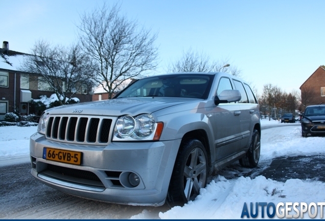 Jeep Grand Cherokee SRT-8 2005