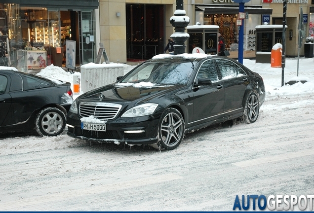 Mercedes-Benz S 63 AMG W221 2010