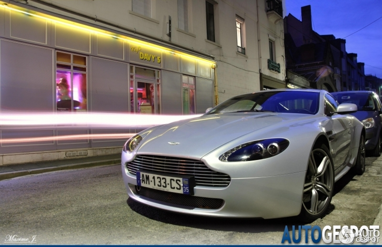 Aston Martin V8 Vantage N400