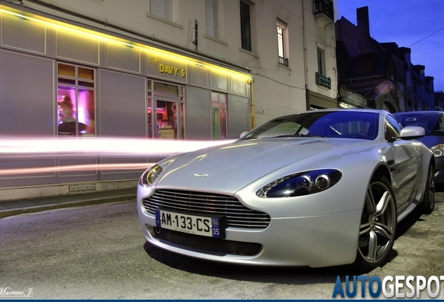 Aston Martin V8 Vantage N400