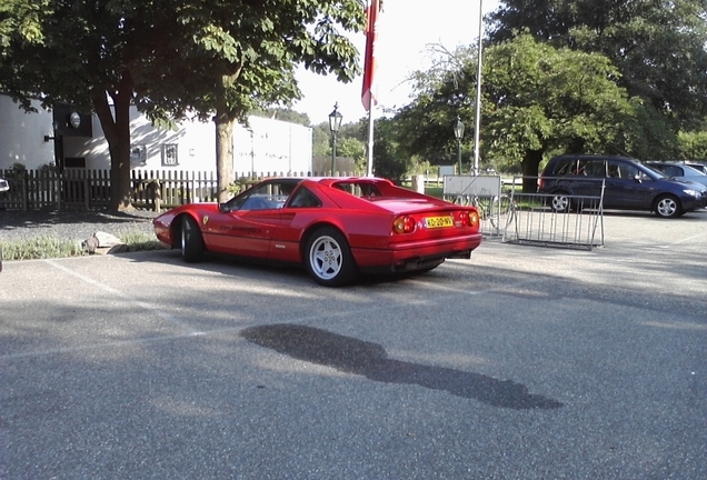 Ferrari 328 GTS