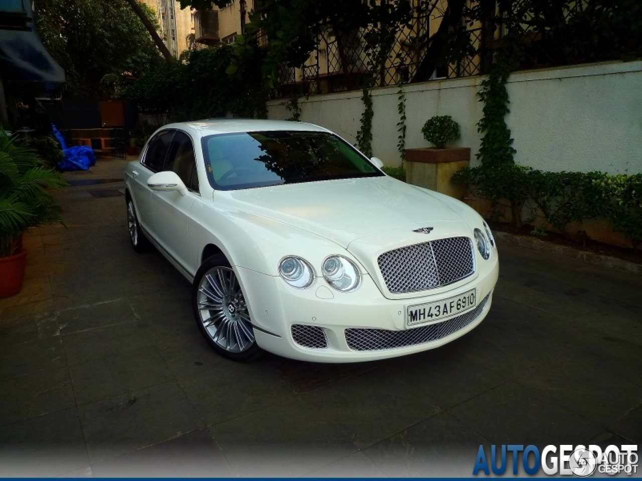 Bentley Continental Flying Spur Speed