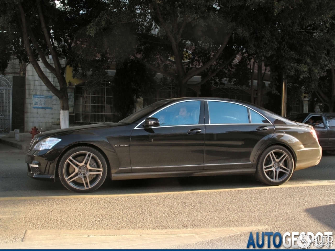 Mercedes-Benz S 65 AMG V221 2010