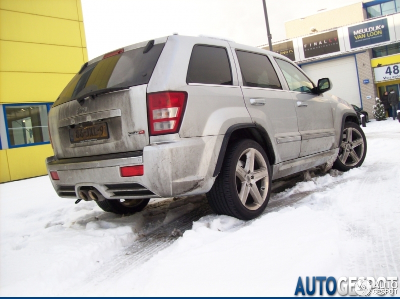 Jeep Grand Cherokee SRT-8 2005