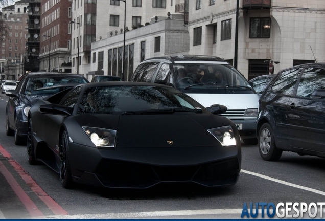 Lamborghini Murciélago LP670-4 SuperVeloce