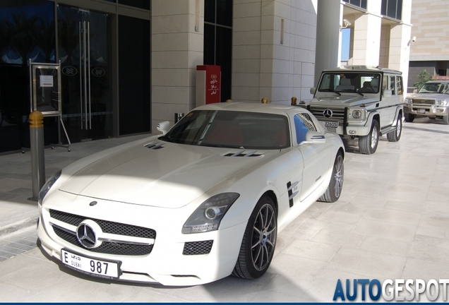 Mercedes-Benz SLS AMG