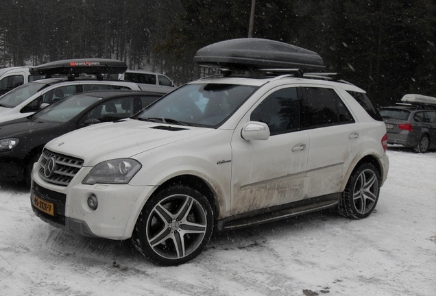 Mercedes-Benz ML 63 AMG 10th Anniversary