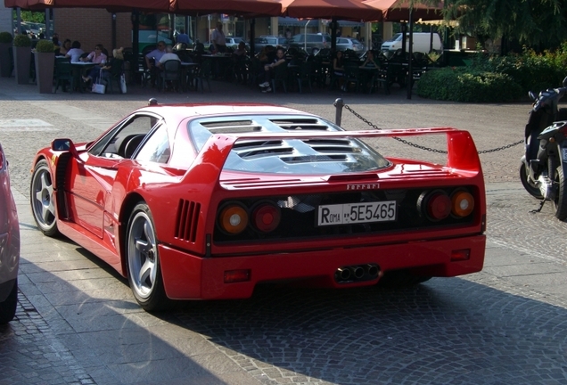 Ferrari F40