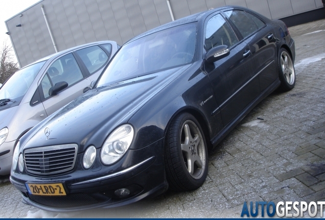 Mercedes-Benz E 55 AMG